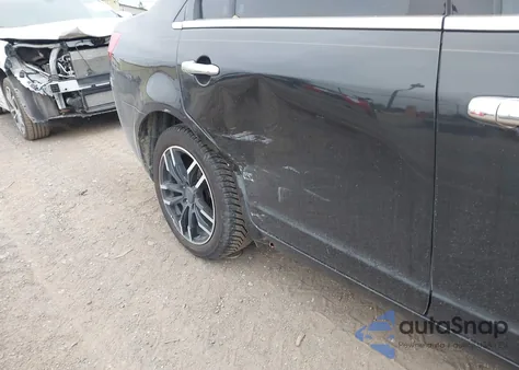 2010 Lincoln Mkz из США, поврежденный, VIN 3LNHL2GCXAR618347